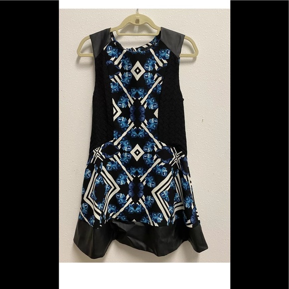 MINKPINK Women's Dress Size Medium Used - Picture 1 of 10